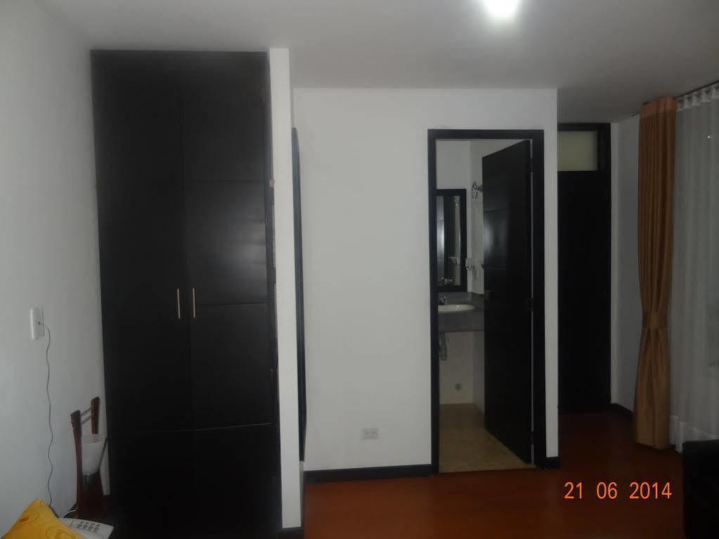 Hotel Palermo Suite Пасто Екстер'єр фото